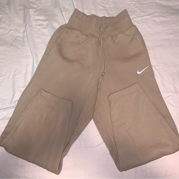 NIKE PHOENIX TAN JOGGERS WOMEN XXS - Picture 3 of 5